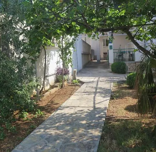 Appartamento Lilium Starigrad Paklenica