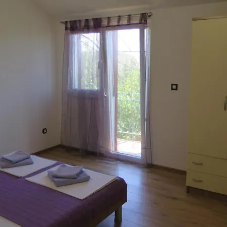 Lilium Starigrad Paklenica