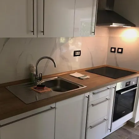 Lilium Apartment