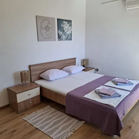 Lilium Apartament *