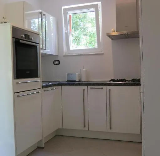 Lilium Apartamento Starigrad Paklenica